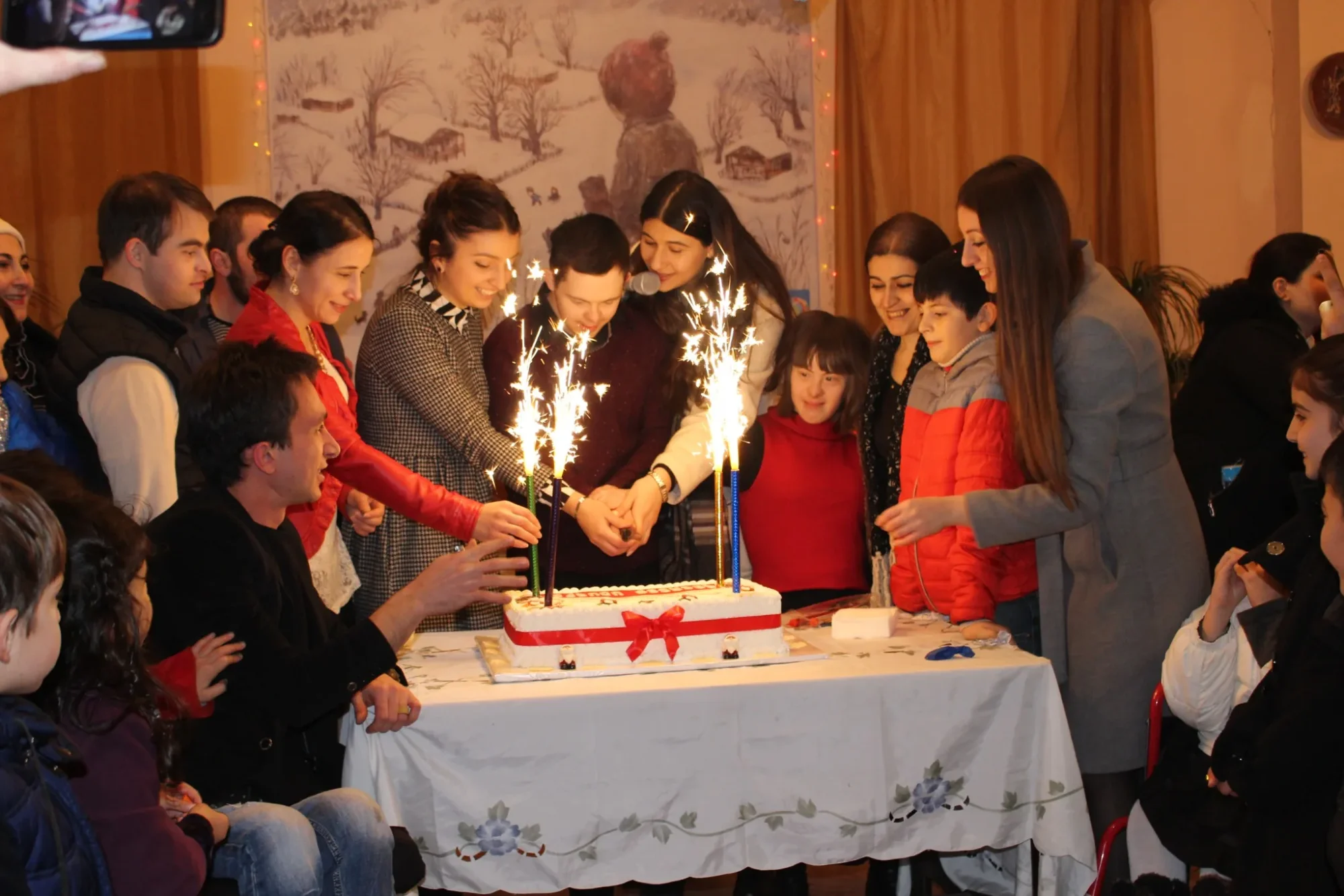 მომავლის გზის ბავშები და  შეზღუდული შესაძლებლობის მქონე ბავშვების შეხვედრა რესტორანში