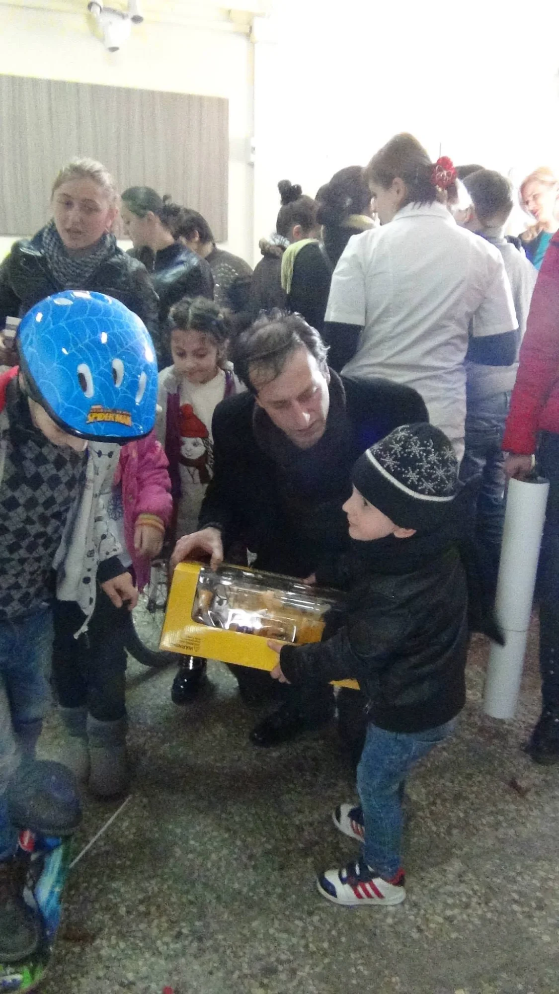 „მომავლის გზის“ სტუმრობა ბავშვთა ონკოლოგიურ საავადმყოფოში