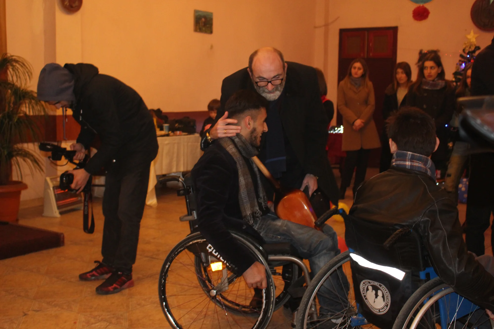 საახალწლო სიხარული შეზღუდული შესაძლებლობის მქონე ბავშვებისთვის