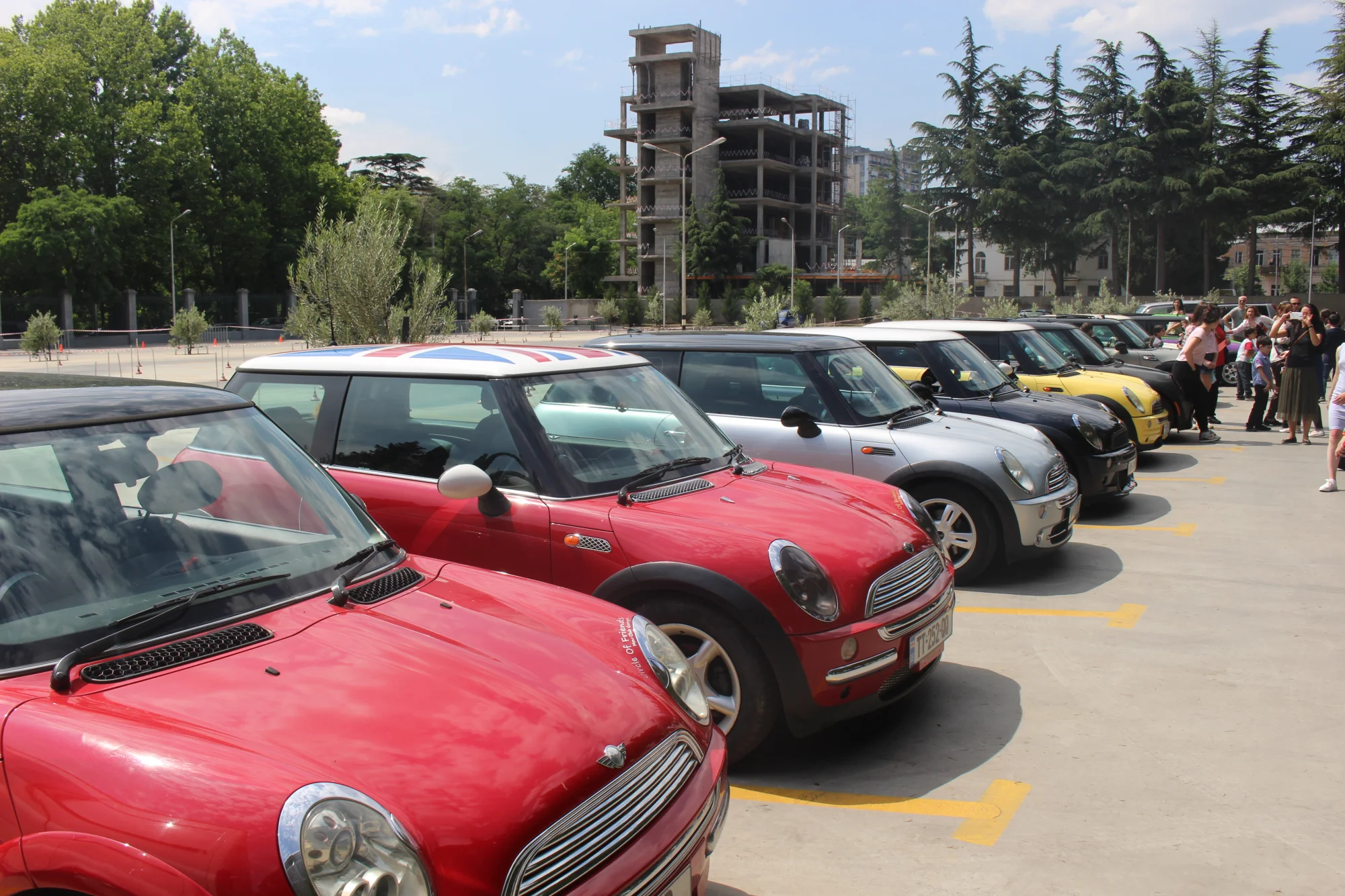 საქველმოქმედო აქცია მინი კუპერი