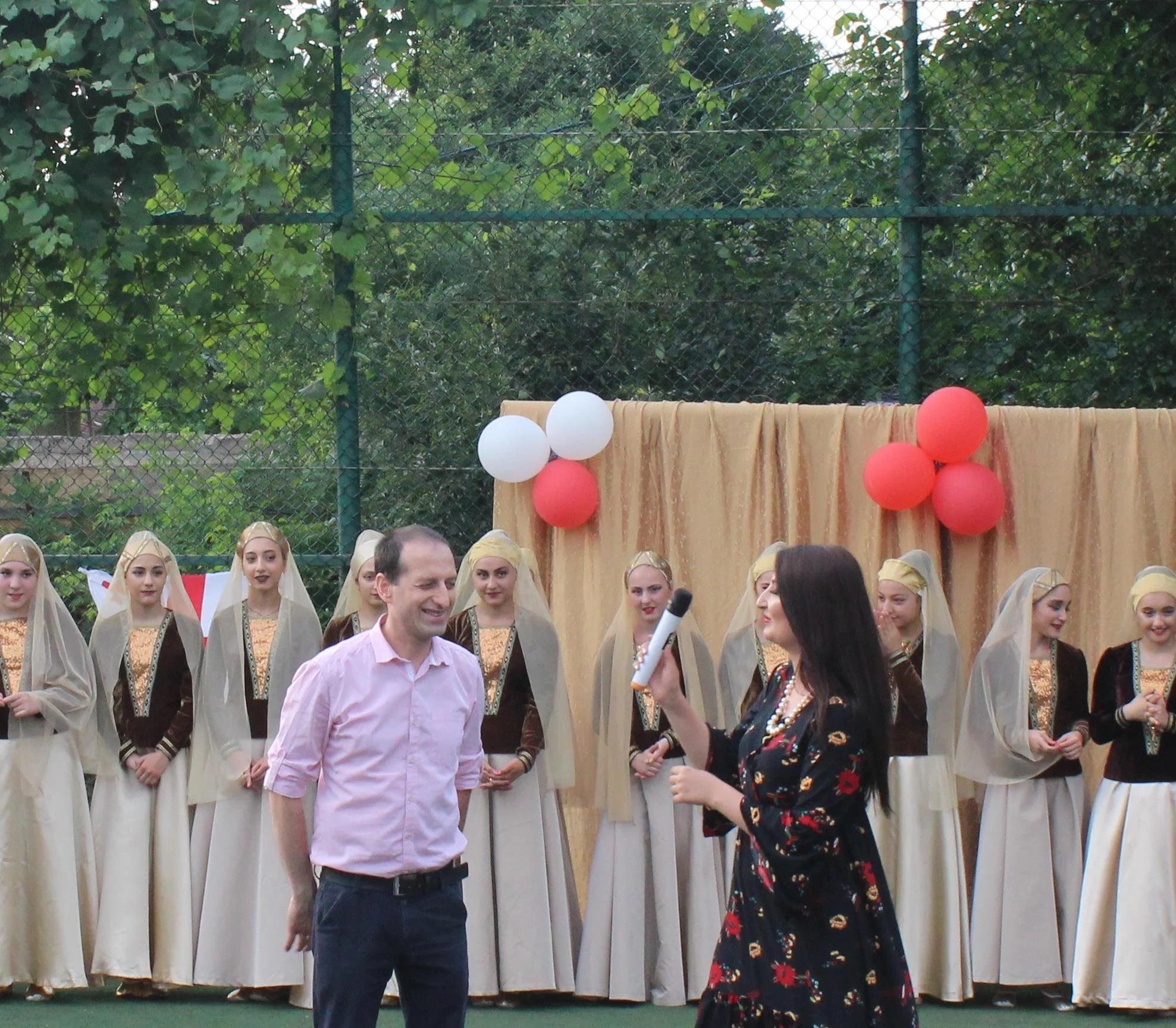 ხელოვნების ცენტრი „საბა“ და "მომავლის გზის" ბავშვები